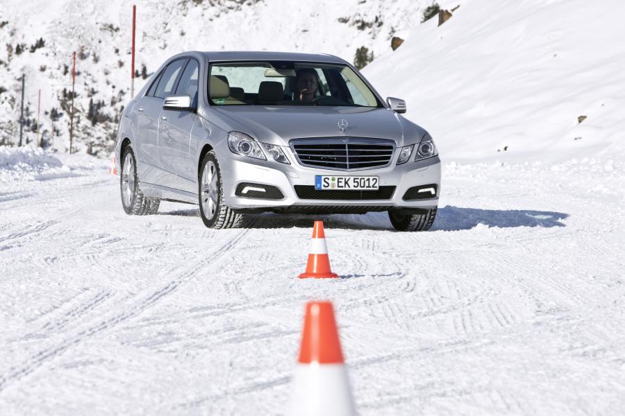  Mercedes-Benz E-Class 4Matic 2009 года  (фото 14 из 43)